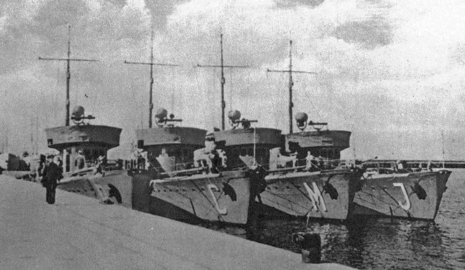 The Gdynia U-Boat Legend: Separating Wartime Fact from Maritime Folklore